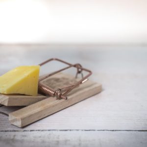 „Valaki el ne hitessen titeket…”